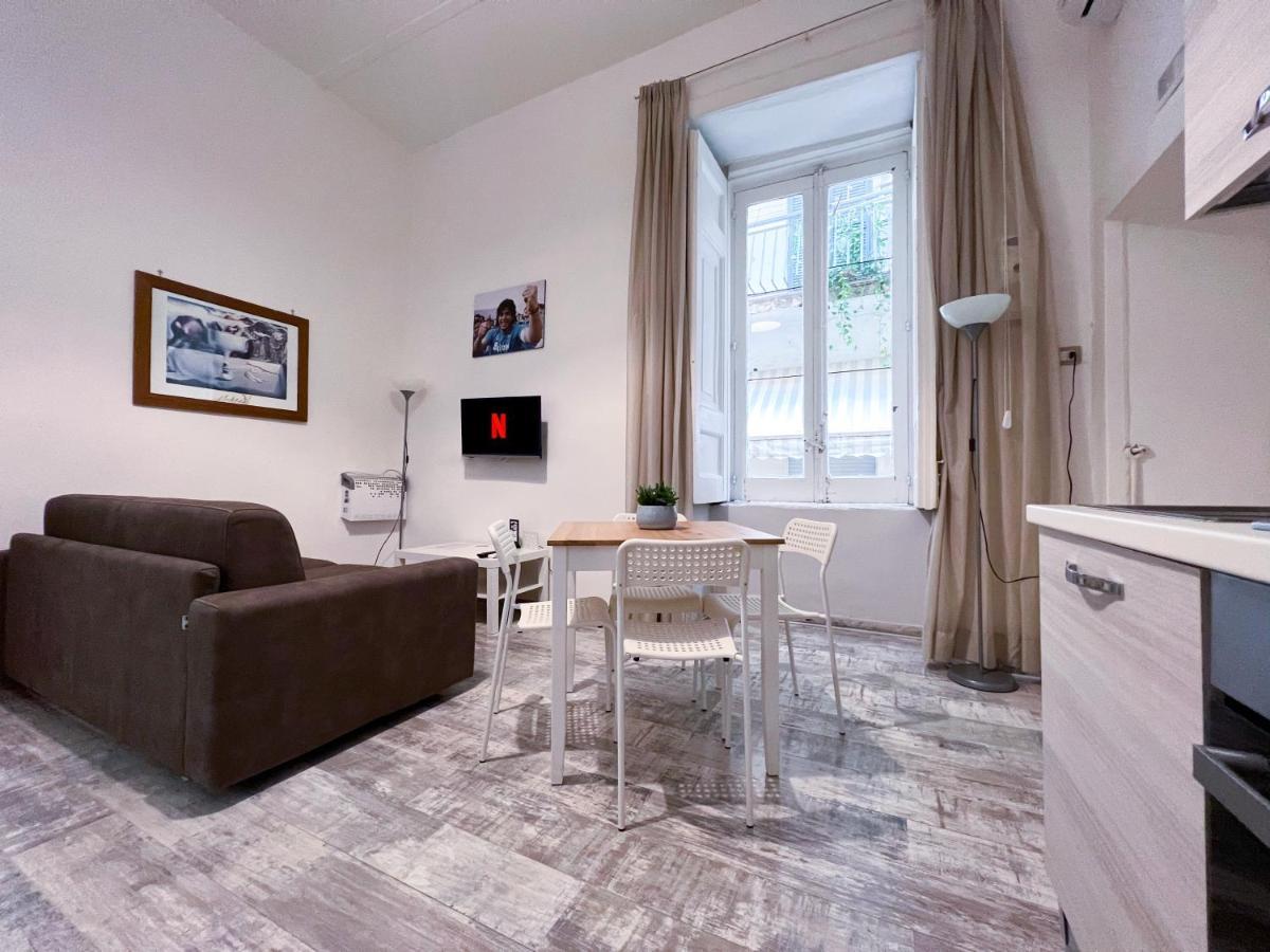דירות נאפולי Casa Martino Formale מראה חיצוני תמונה