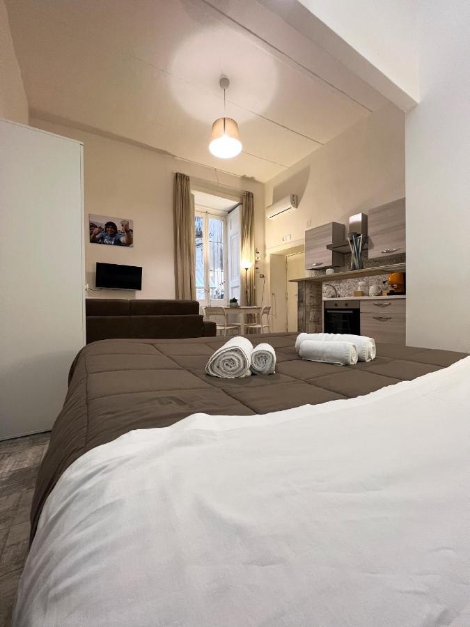 דירות נאפולי Casa Martino Formale מראה חיצוני תמונה
